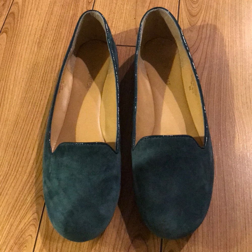 Nine West Flats